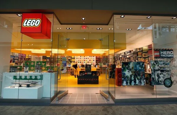 В Милане открывается Lego Store